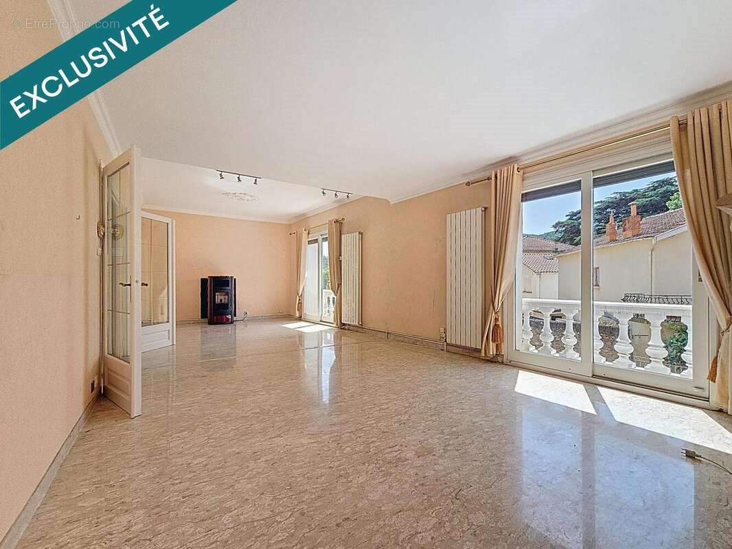 Maison à vendre, 227m², Le Bousquet-d'Orb
