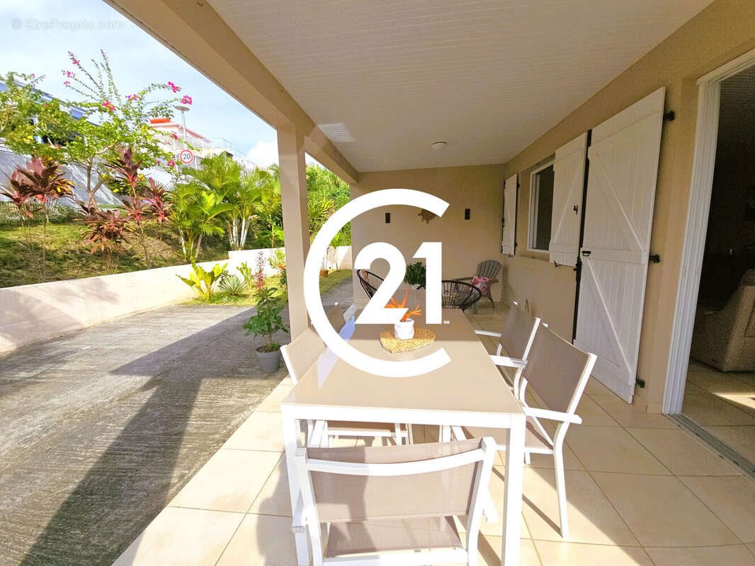 Maison à vendre, 85m², Rivière-Salée