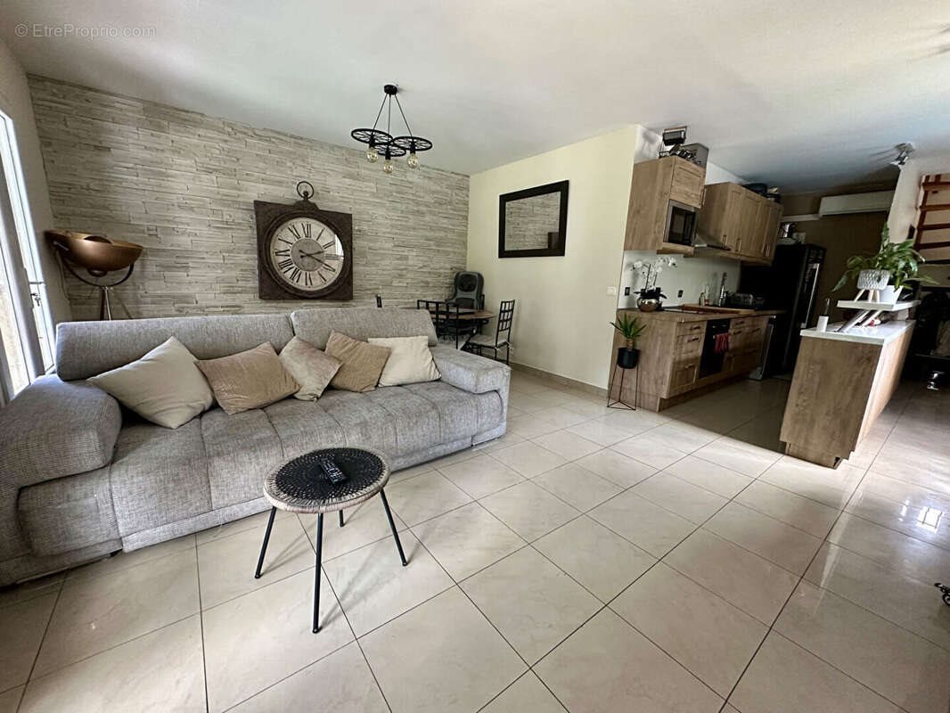 Maison à vendre, 72m², La Gaude