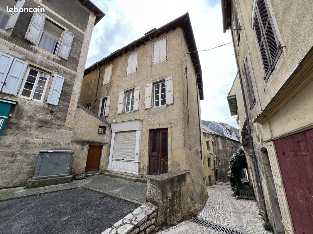 Appartement à vendre, 740m², Mende