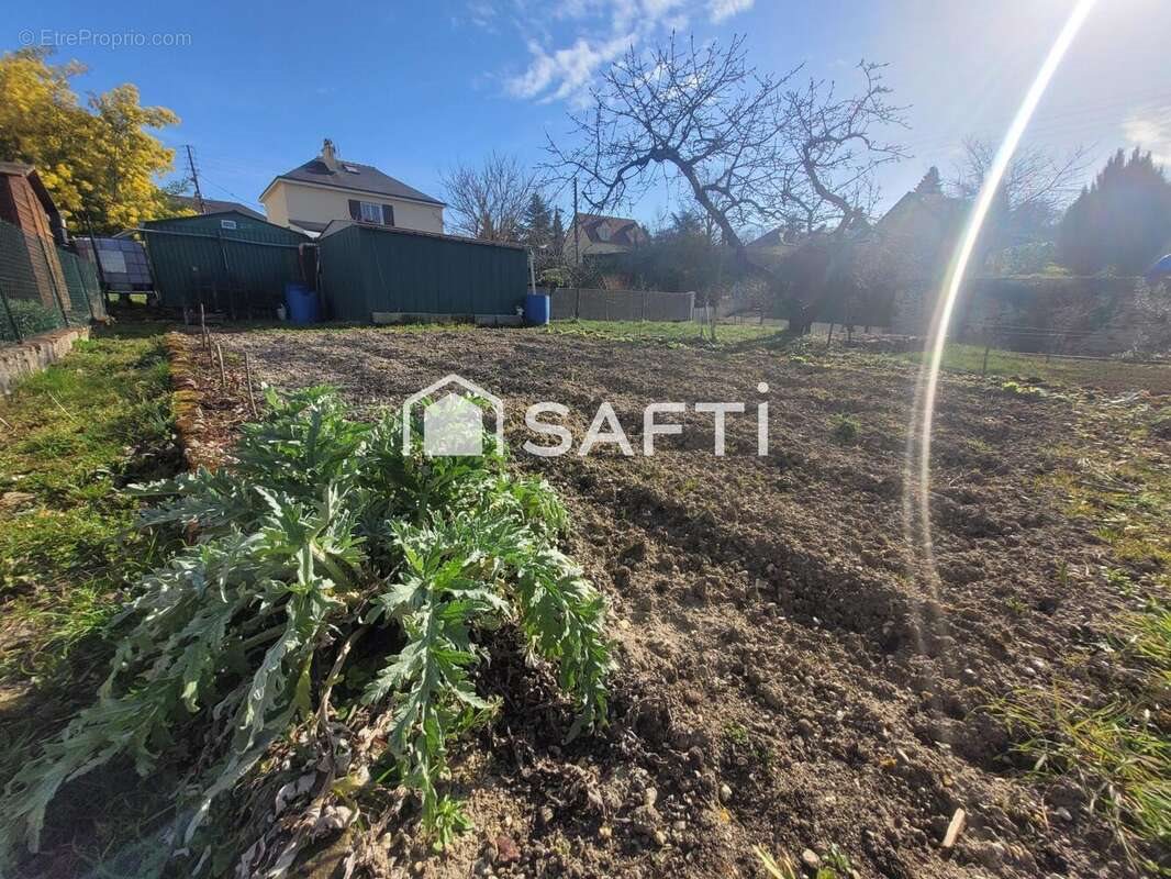 Maison à vendre, 81m², Descartes