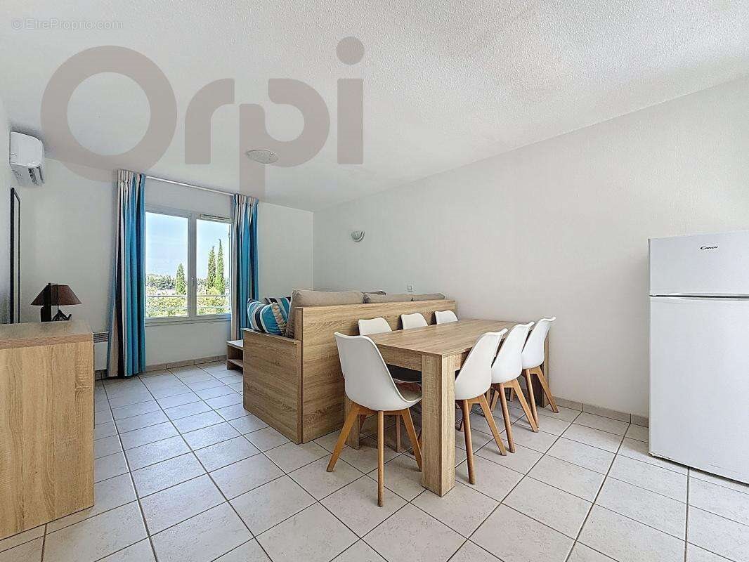 Appartement à vendre, 49m², Fréjus