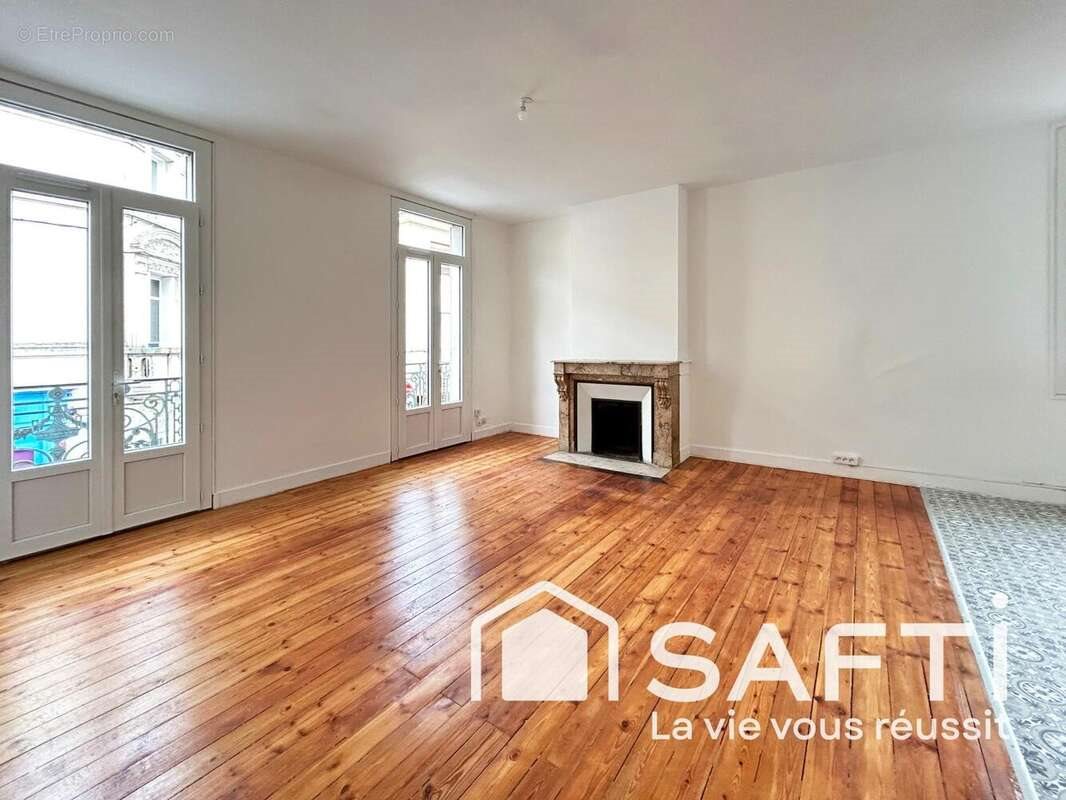Appartement à vendre, 248m², Libourne