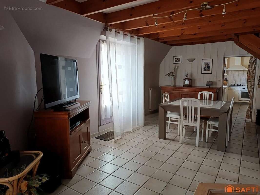 Appartement à vendre, 230m², Collinée