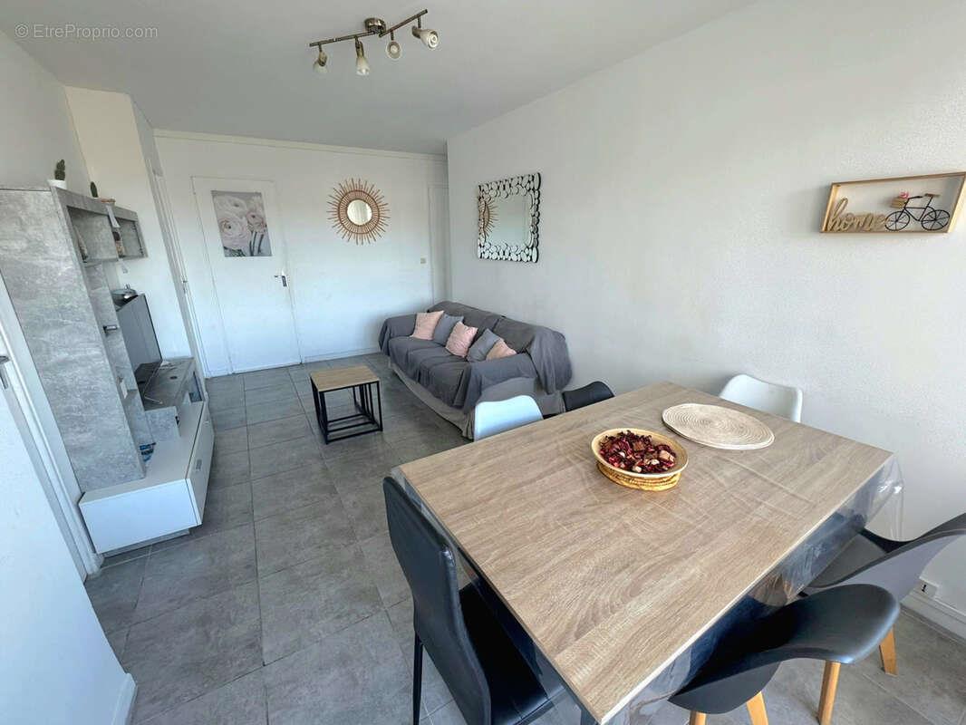 Appartement à vendre, 65m², Marseille 9ème