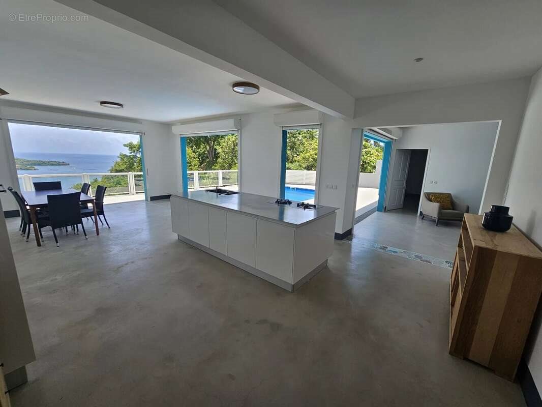 Maison à vendre, 237m², Le François