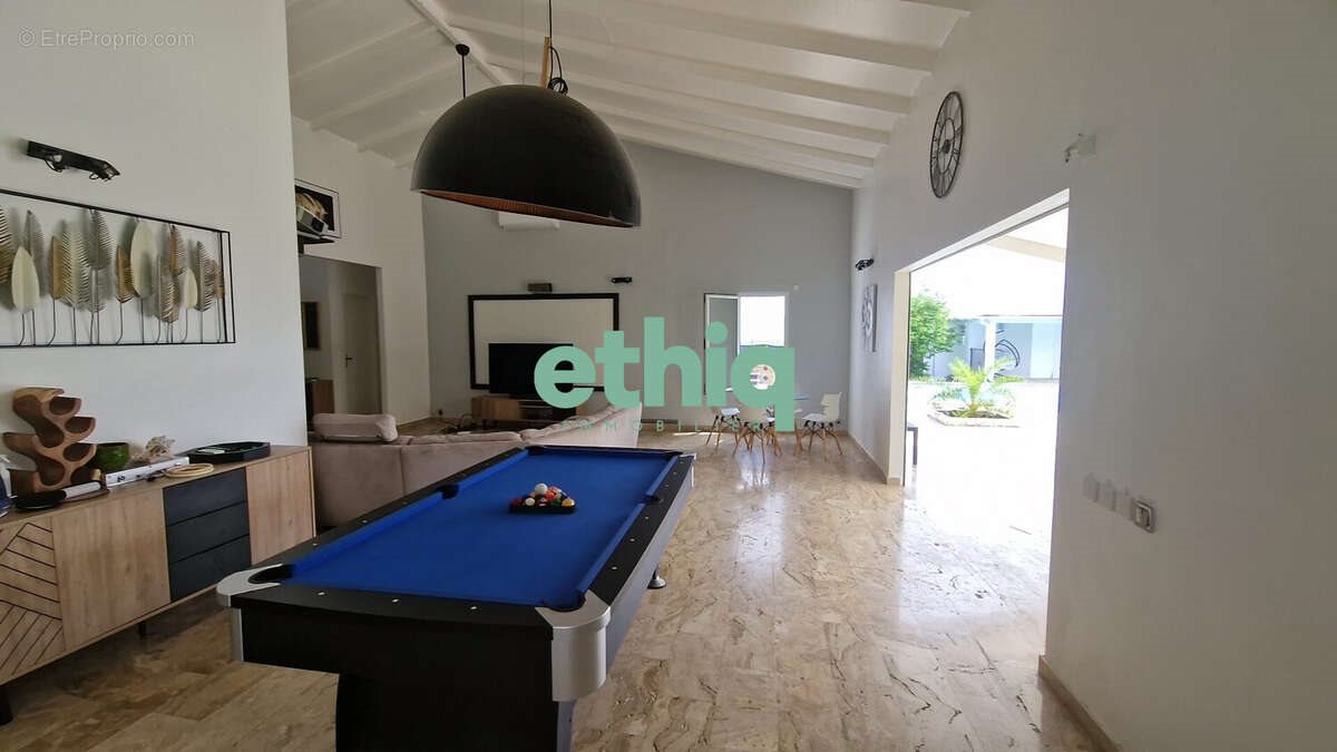 Maison à vendre, 170m², Le Gosier