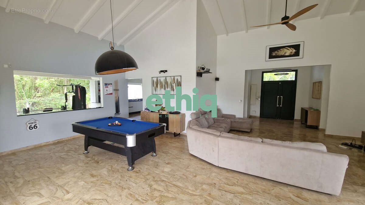 Maison à vendre, 170m², Le Gosier