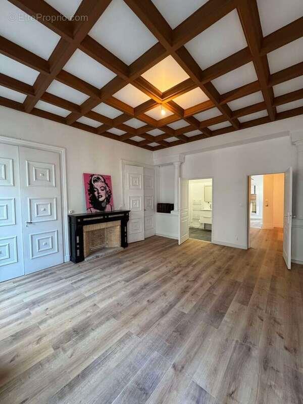 Appartement à vendre, 100m², Saint-Etienne