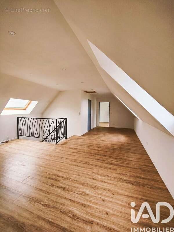 Maison à vendre, 145m², La Rocque