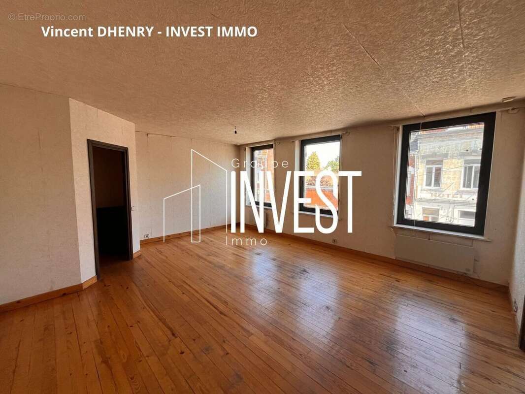 Appartement à vendre, 533m², Comines