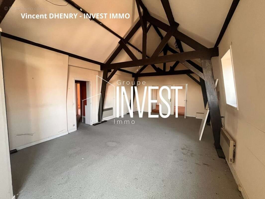 Appartement à vendre, 533m², Comines