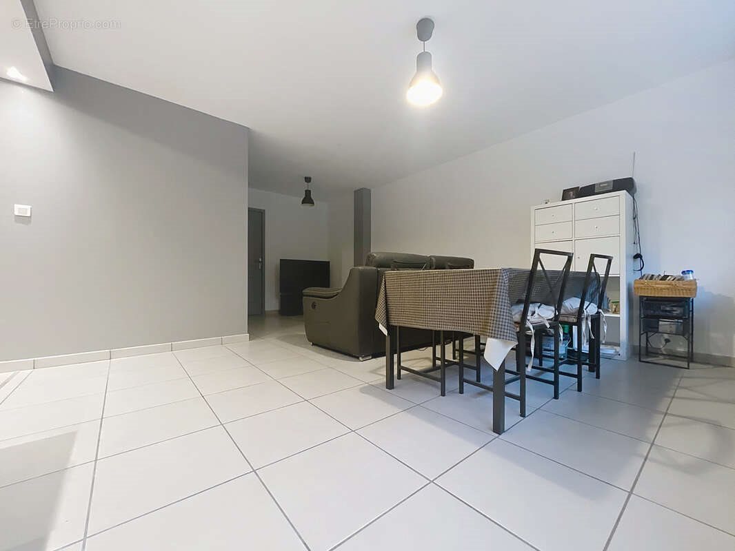 Appartement à vendre, 49m², Saint-Etienne