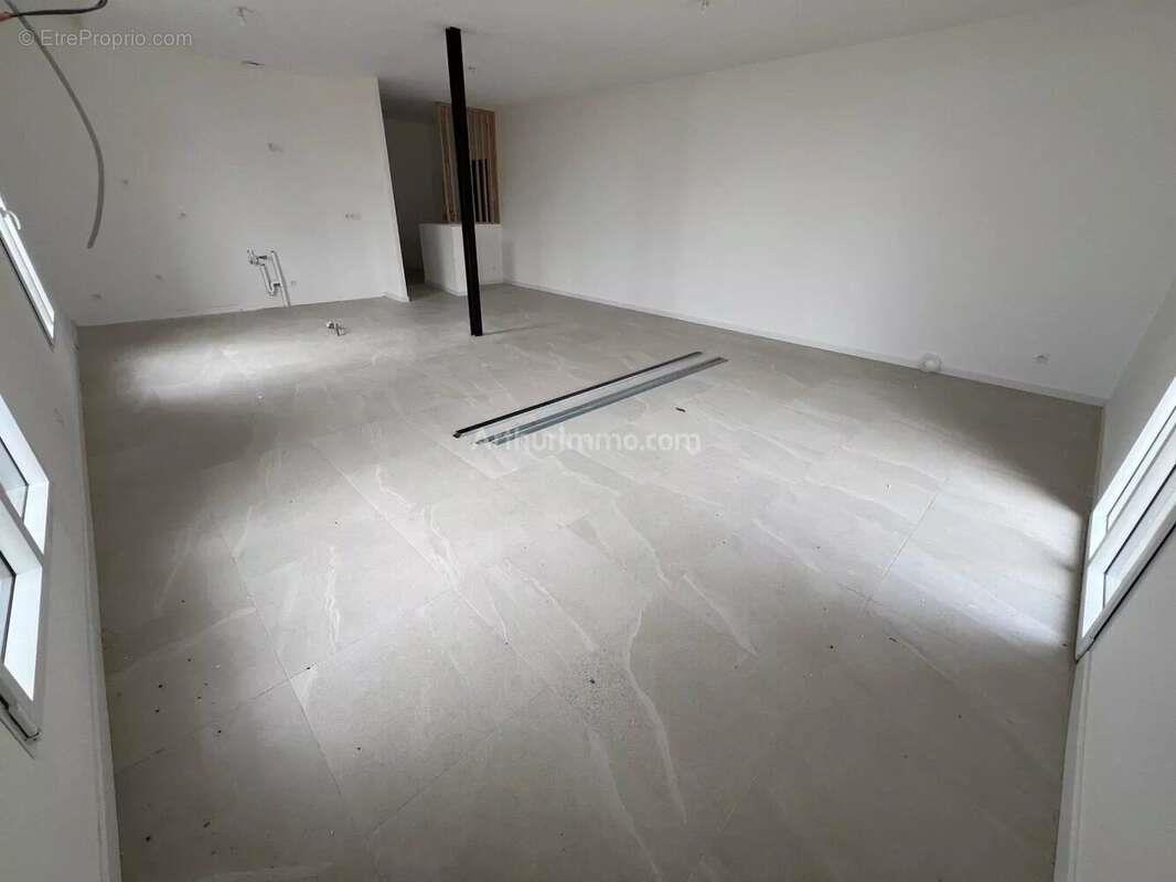 Appartement à vendre, 111m², Campagnan