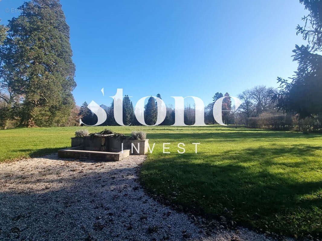 Maison à vendre, 409m², Reignier-Esery