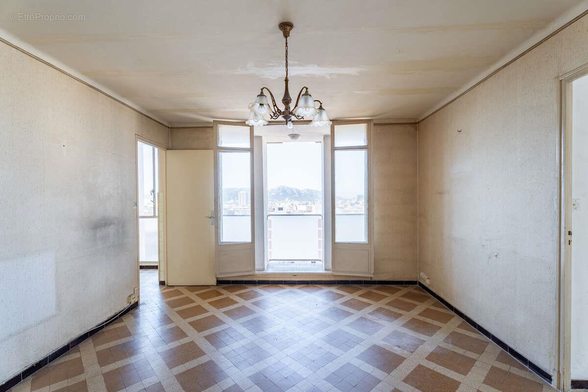 Appartement à vendre, 59m², Marseille 5ème