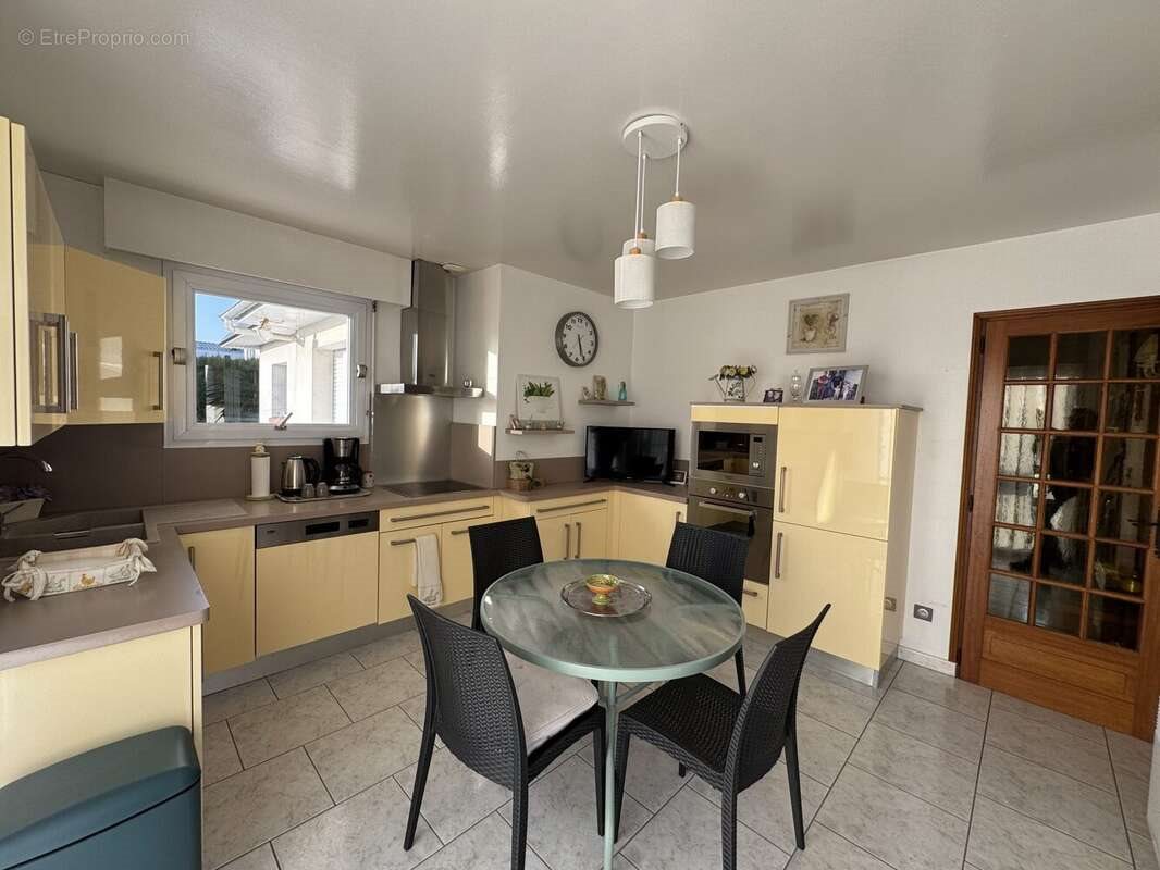 Maison à vendre, 185m², Martin-Eglise