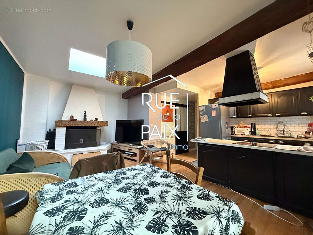 Maison à vendre, 114m², Les Trois-Moutiers