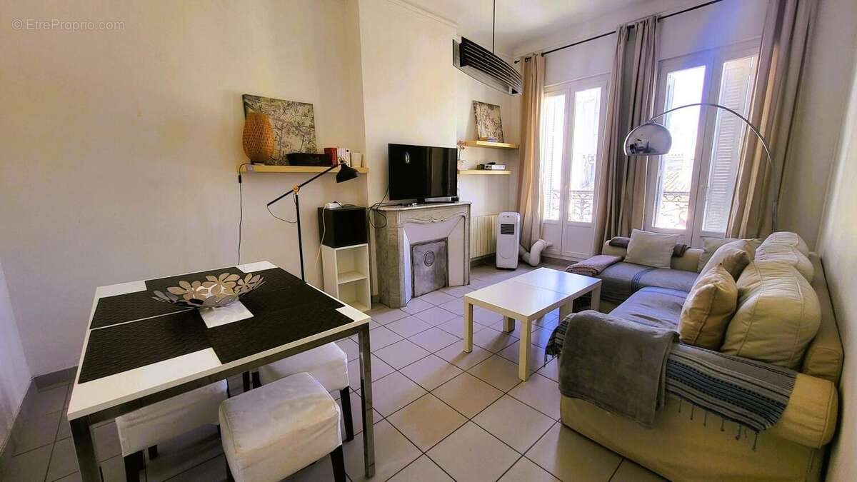 Appartement à vendre, 63m², Marseille 6ème