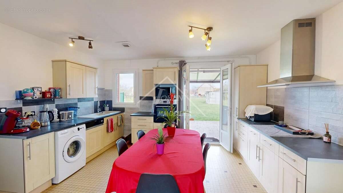 Maison à vendre, 62m², Le Mayet-d'Ecole