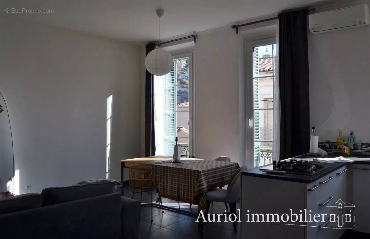 Appartement à vendre, 68m², Roquevaire