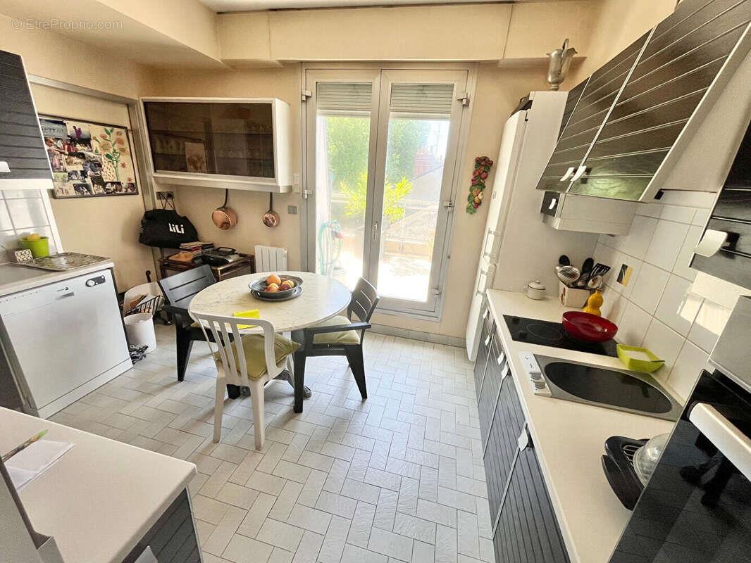 Appartement à vendre, 189m², Tours