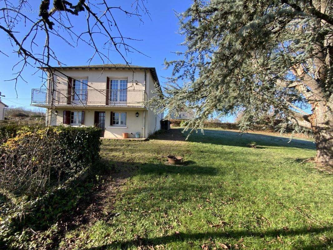 Maison à vendre, 130m², Aigurande