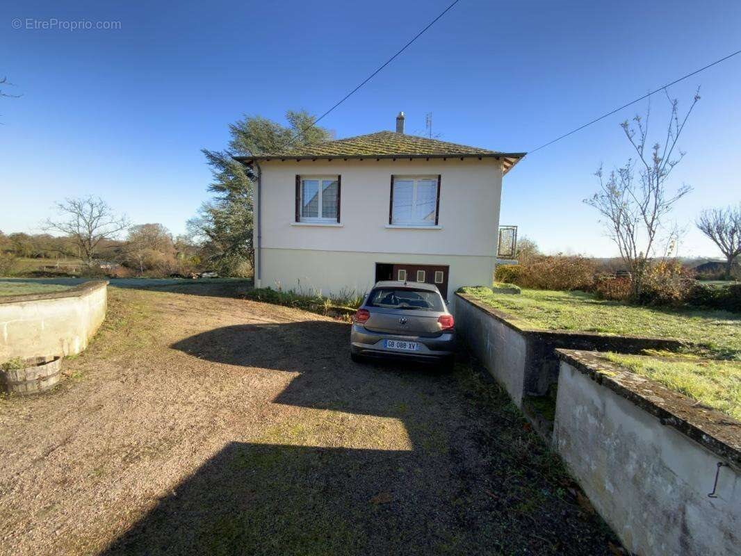 Maison à vendre, 130m², Aigurande