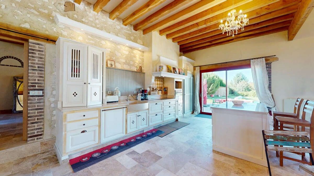 Maison à vendre, 280m², Migennes