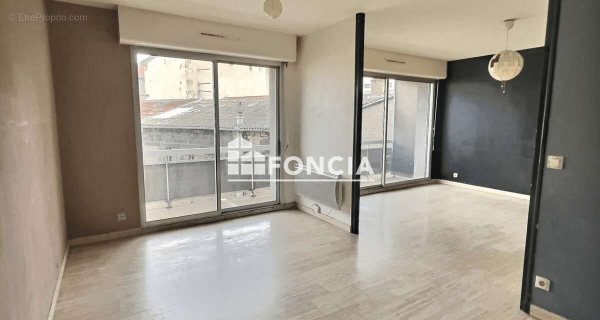 Appartement à vendre, 97m², Saint-Etienne