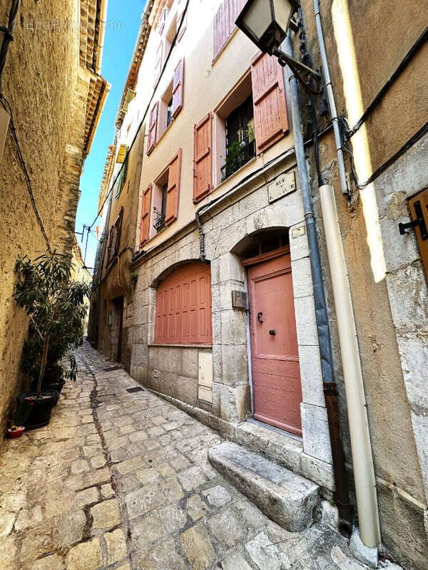 Maison à vendre, 182m², Callian