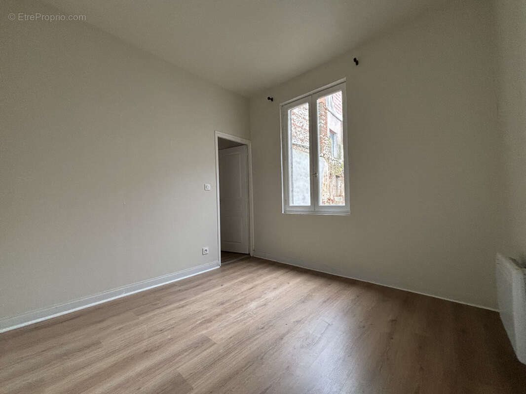 Appartement à vendre, 160m², Villeneuve-sur-Lot