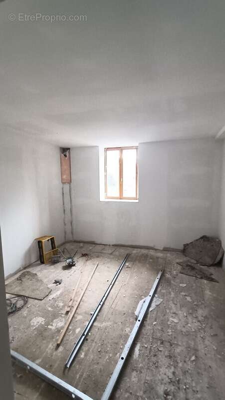 Appartement à vendre, 255m², Thiers