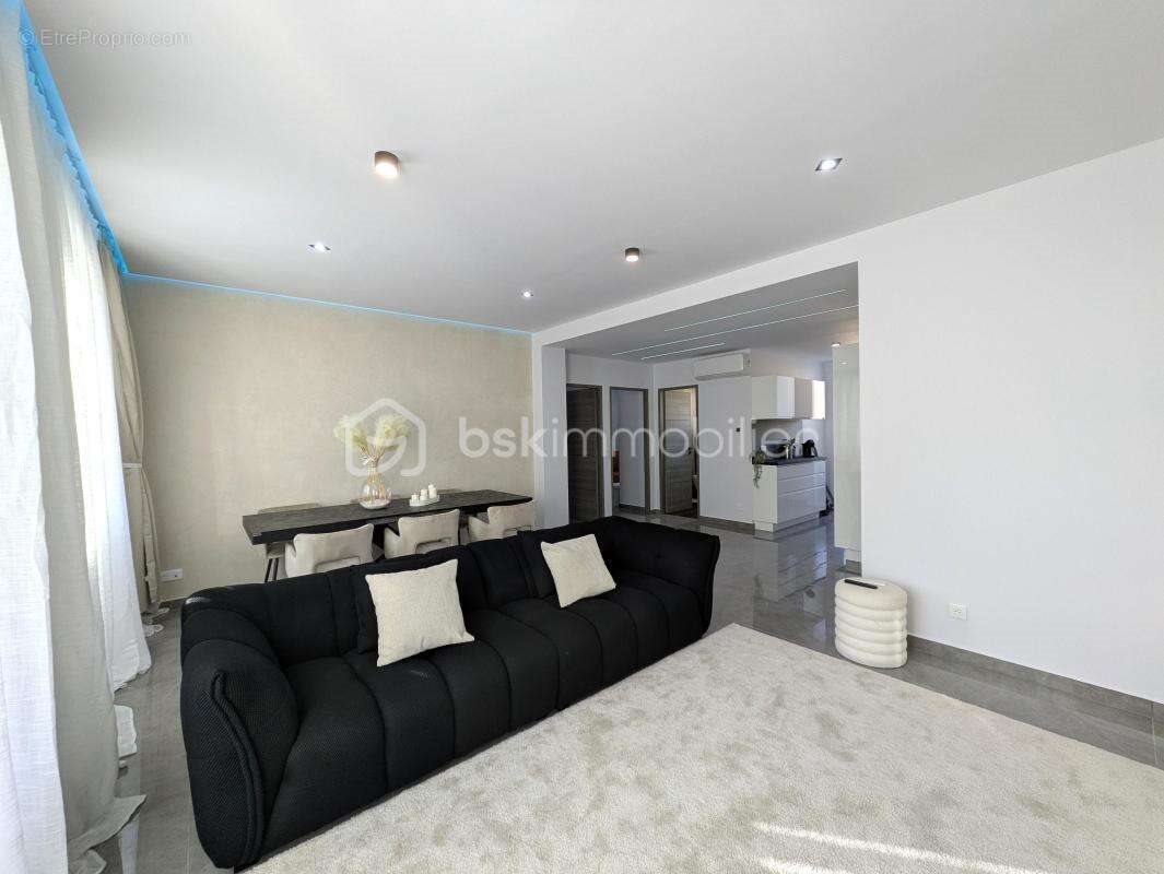 Appartement à vendre, 64m², Toulon