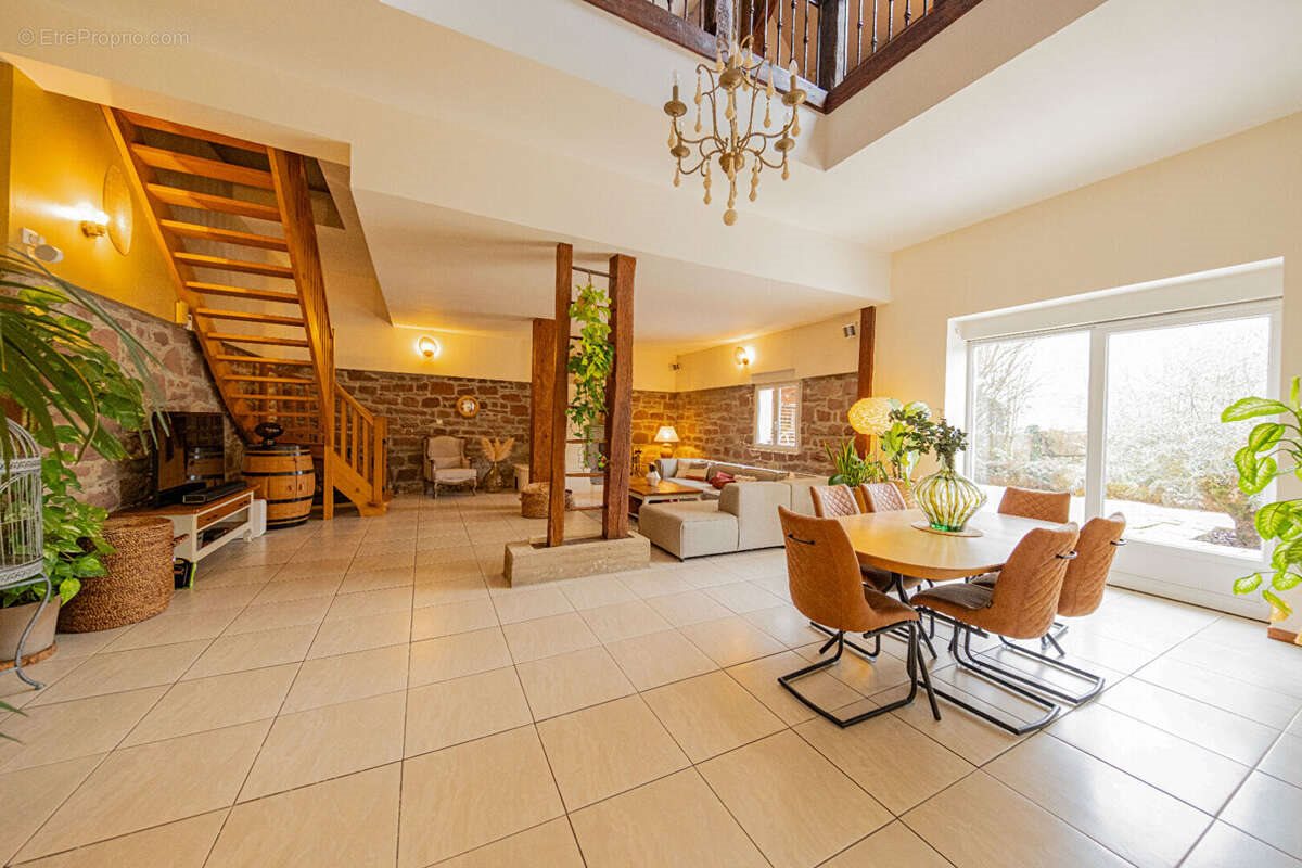 Maison à vendre, 255m², Benfeld