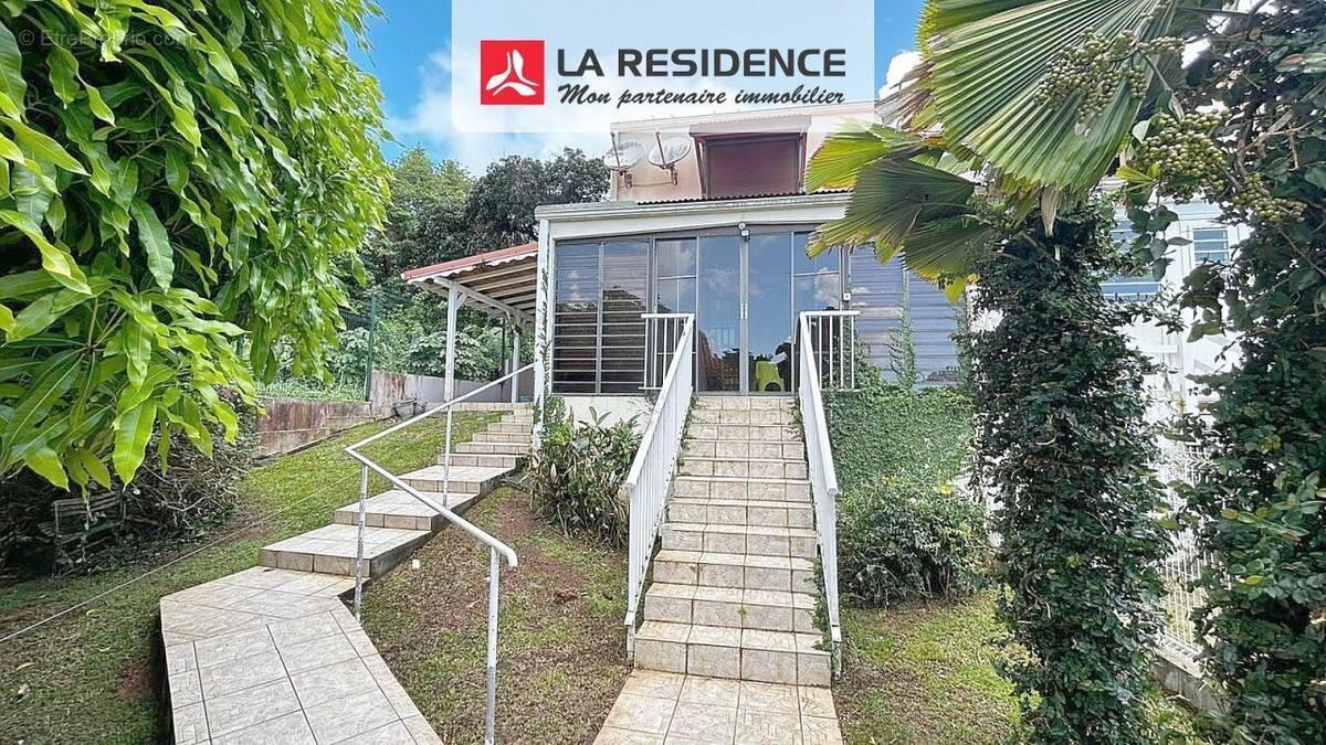 Appartement à vendre, 115m², Ducos