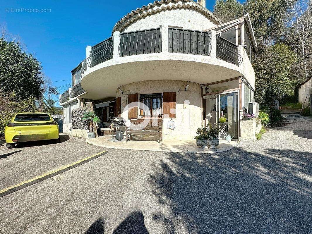 Appartement à vendre, 65m², La Colle-sur-Loup