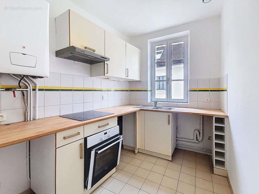 Appartement à vendre, 697m², Ecouen