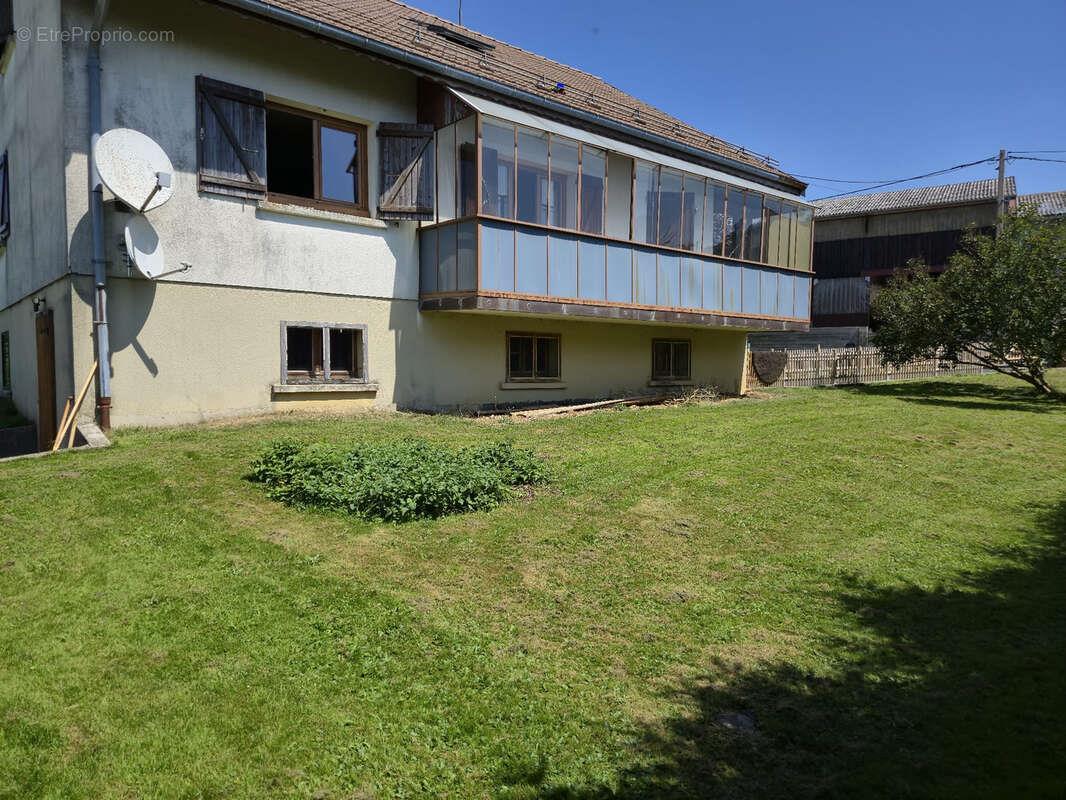 Maison à vendre, 126m², Arc-sous-Cicon