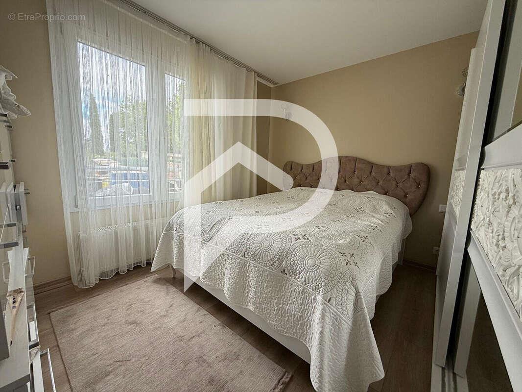 Appartement à vendre, 330m², Laigneville