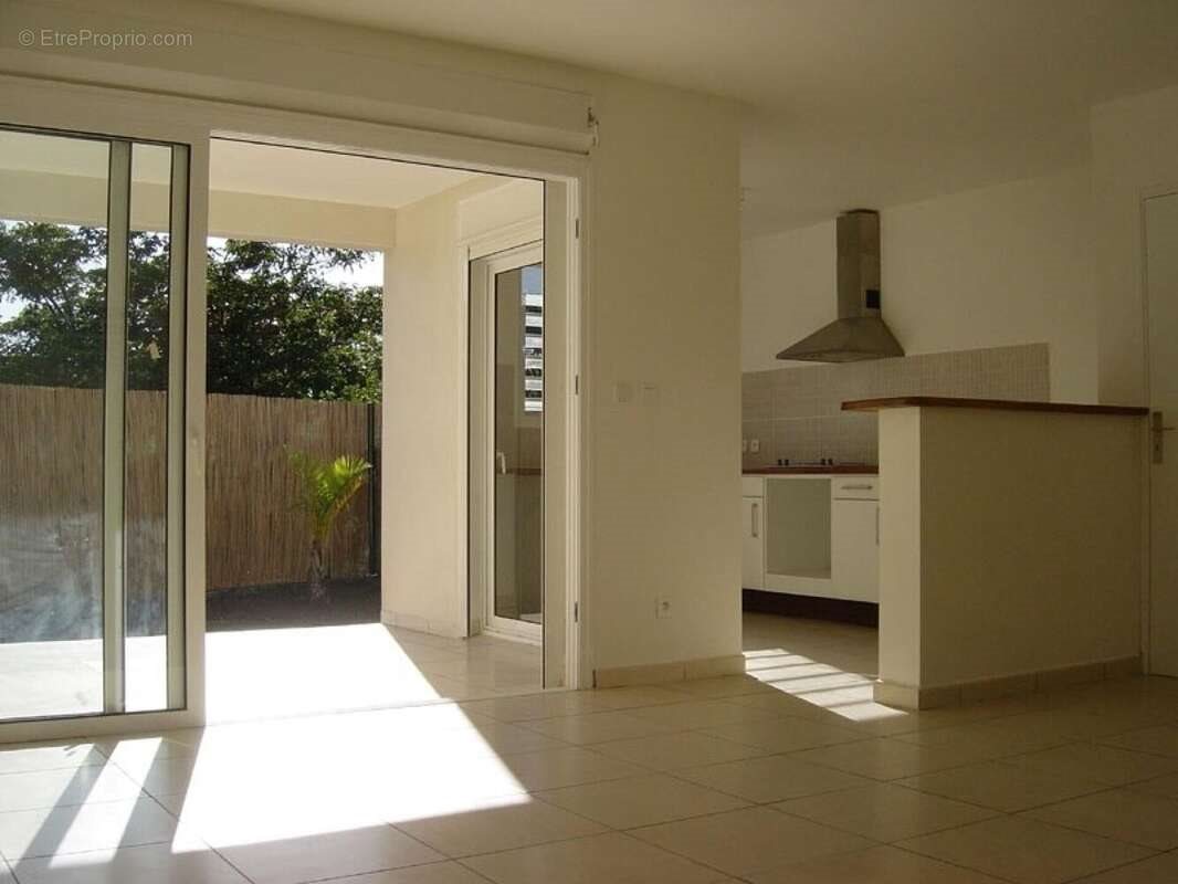 Appartement à vendre, 65m², La Possession