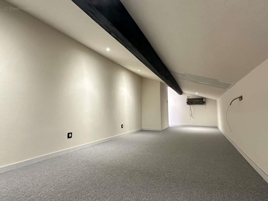 Appartement à vendre, 61m², Toulon