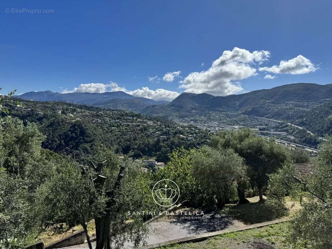 Maison à vendre, 1349m², Saint-André-de-la-Roche