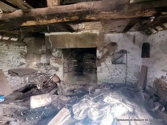 Maison à vendre, 130m², Saint-Pois