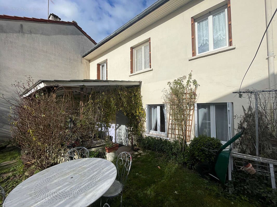Maison à vendre, 91m², Longeville-en-Barrois