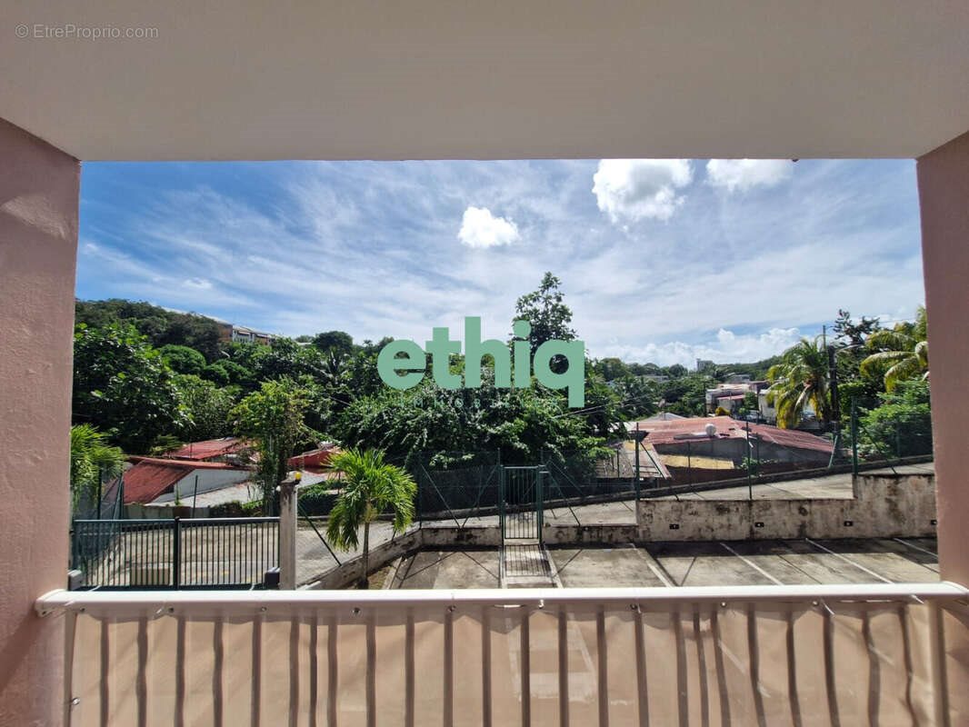 Appartement à vendre, 25m², Les Abymes