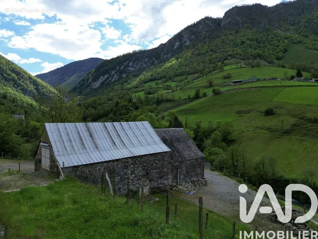 Maison à vendre, 150m², Lourdios-Ichère