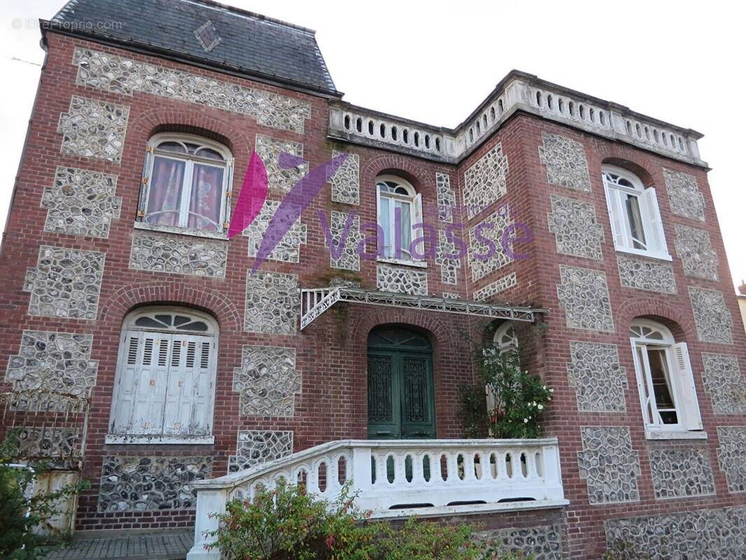 Appartement à vendre, 214m², Lillebonne