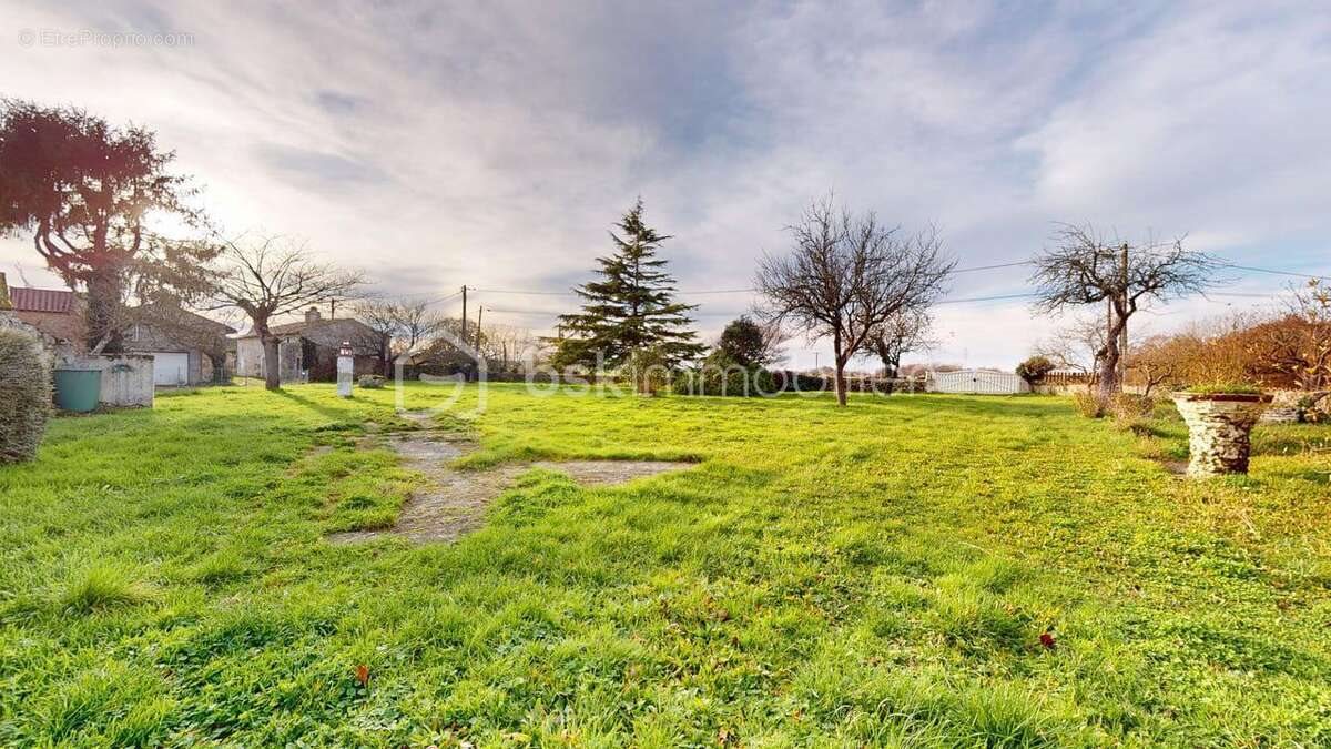 Maison à vendre, 66m², Archingeay