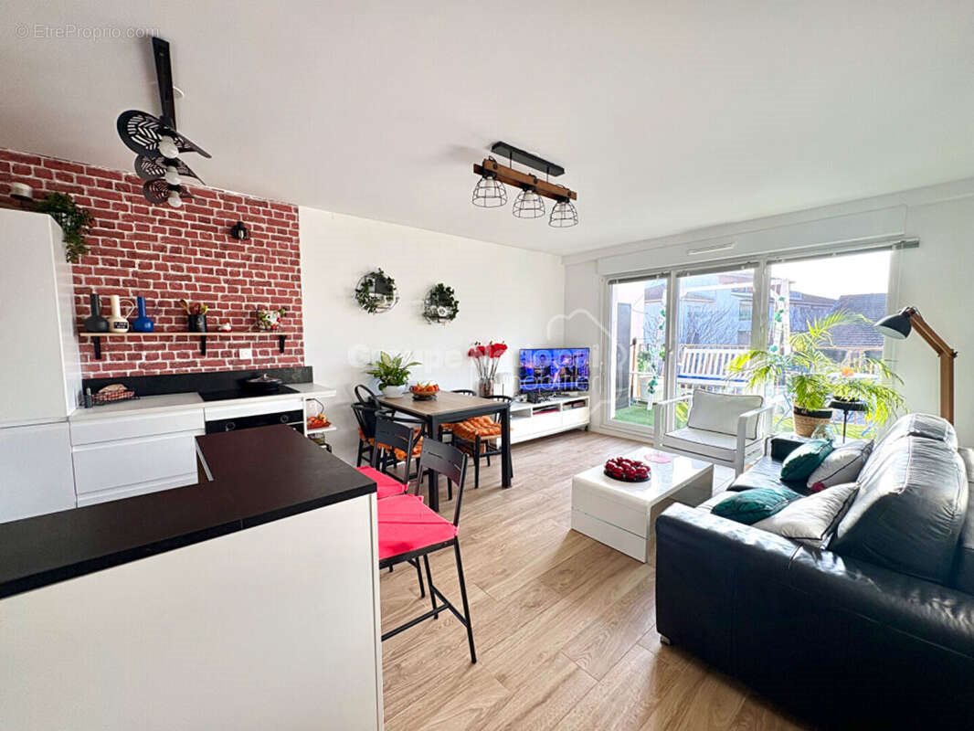 Appartement à vendre, 42m², Marignane